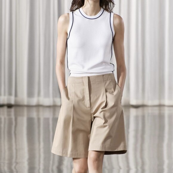 NWT Zara Sleeveless Top Stretch Knit Preppy Nautical White Navy Women’s Small - Picture 1 of 9